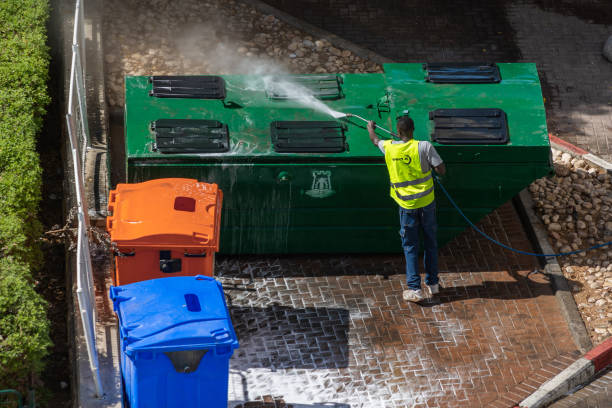 Best Residential Pressure Washing Services  in Yosemite Lakes, CA